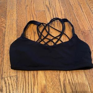 Lululemon free to be wild bra
